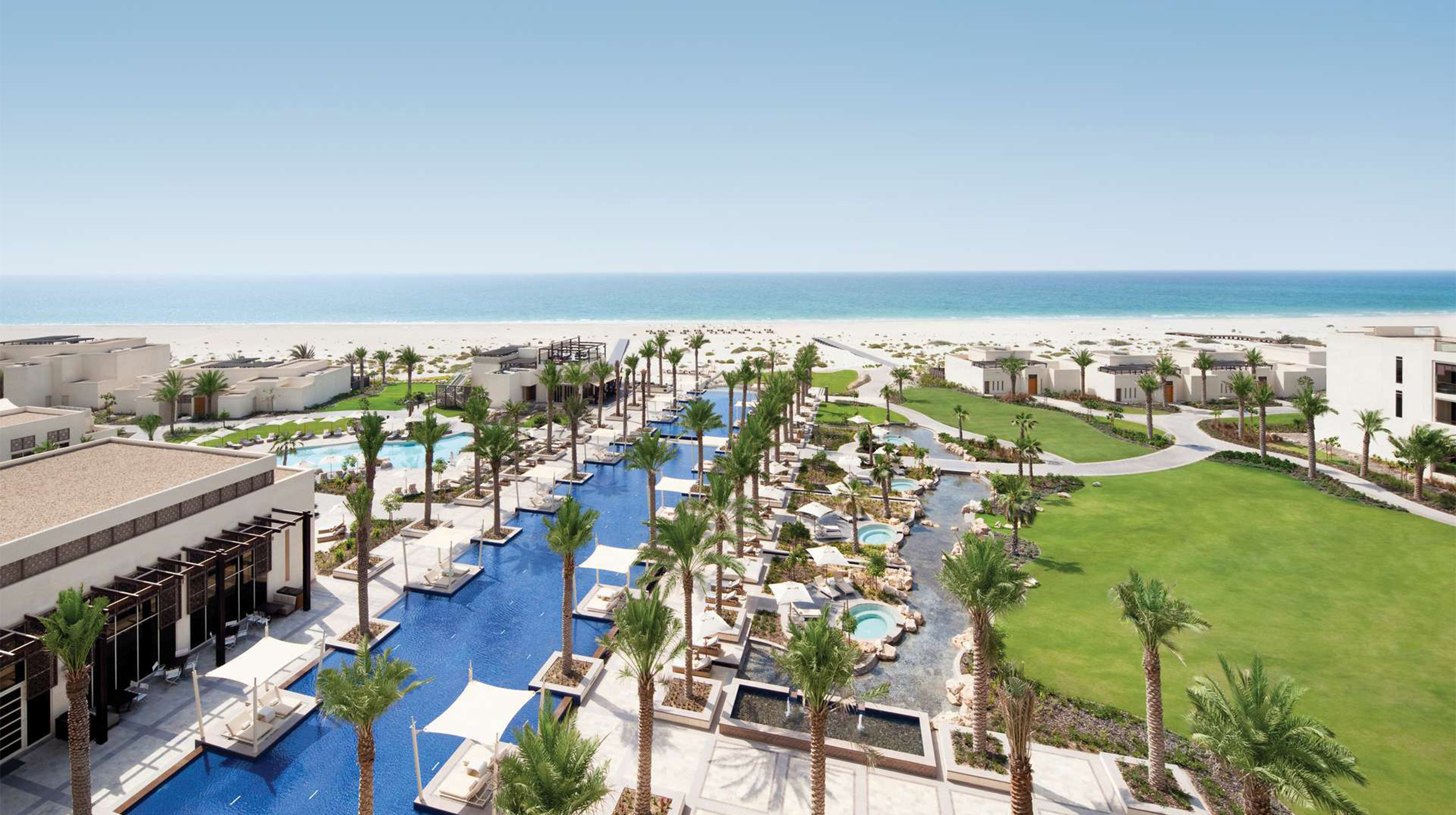 Park Hyatt Abu Dhabi Hotel and Villas – Pool von oben