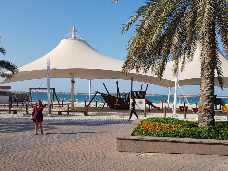 Corniche in Abu Dhabi Einer der schönsten Plätze der Stadt