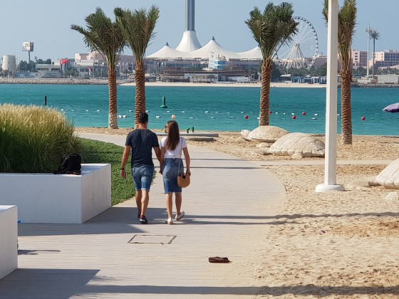 abu dhabi seepromenade 9