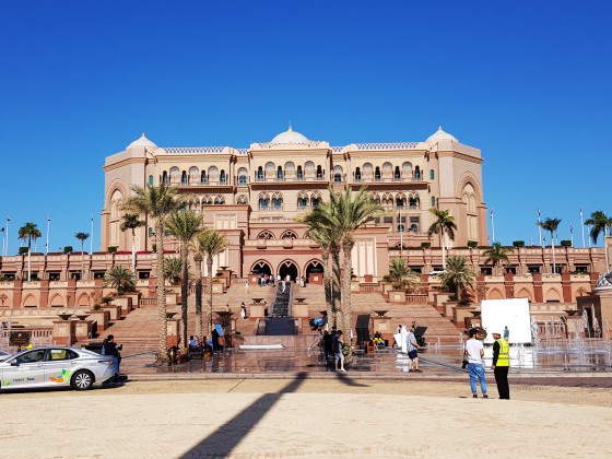 emirates palace hotel abu dhabi c