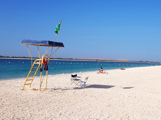 abu dhabi beaches corniche 5