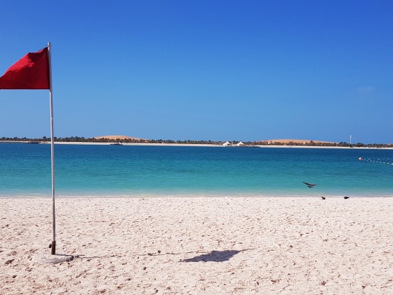 abu dhabi straende corniche beach 3