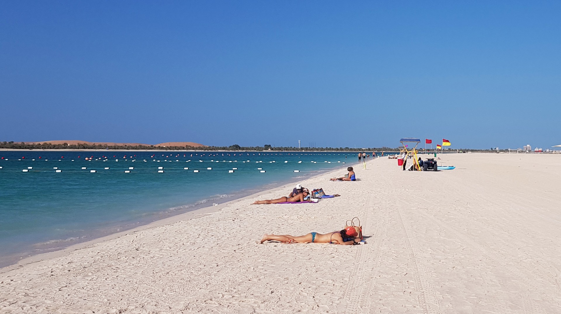 Picture Gallery Corniche Public Beach