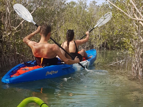 abu dhabi kayak rental