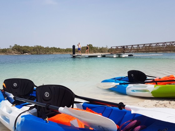 abu dhabi kayaking a