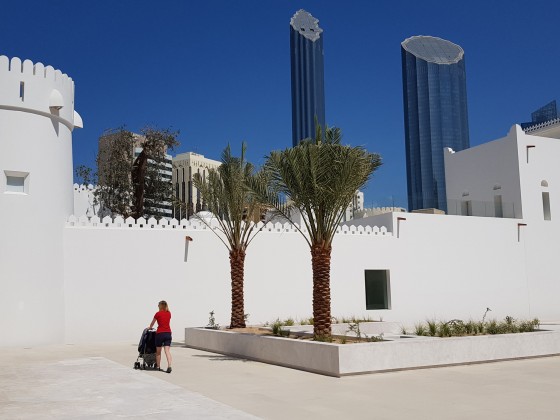 abu dhabi holidays qasr al hosn l