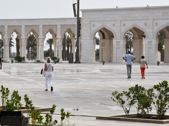 abu dhabi holidays qasr al watan