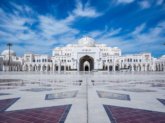 abu dhabi sightseeing qasr al watan v