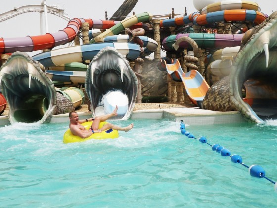 abu dhabi yas waterworld 3