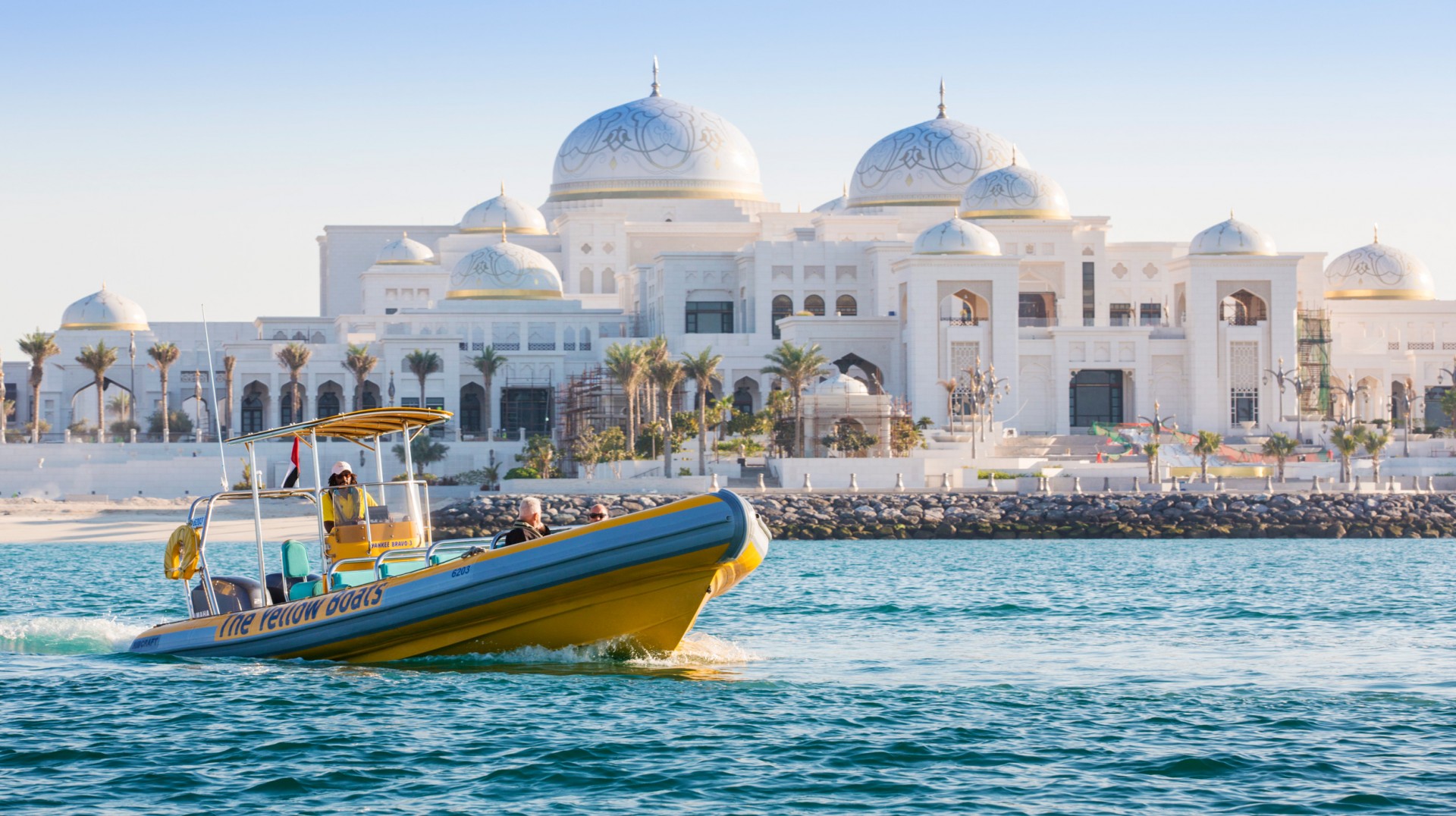 yellow boat tour abu dhabi