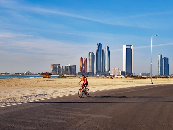 abu dhabi cycling hudayriat cycle track 1