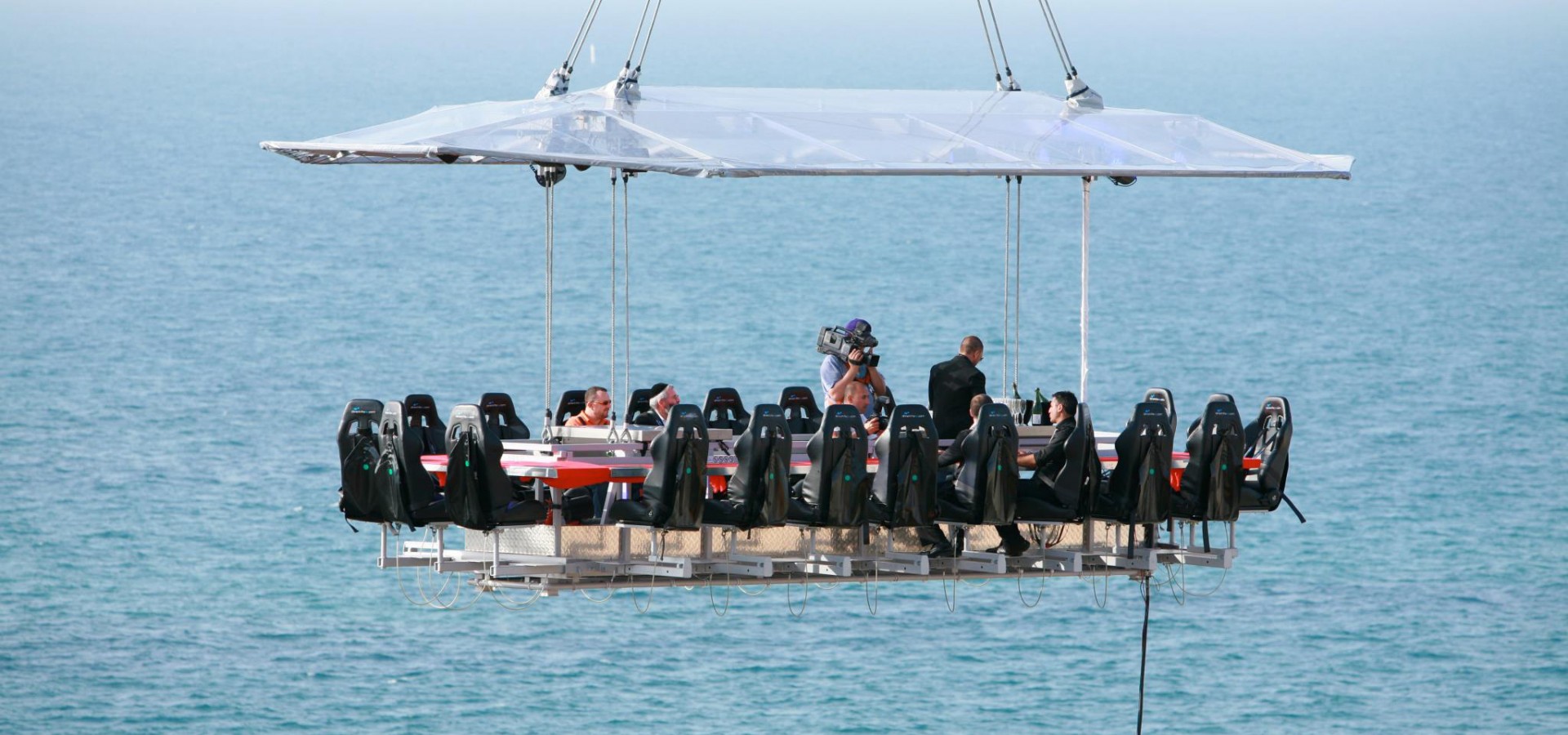 Dinner in the Sky in Dubai Lunch, Dinner or Teabreak