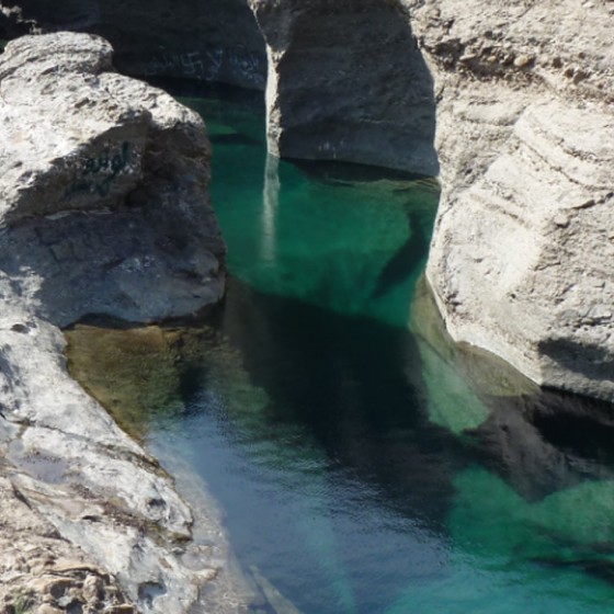 holidays abu dhabi hatta rock pools