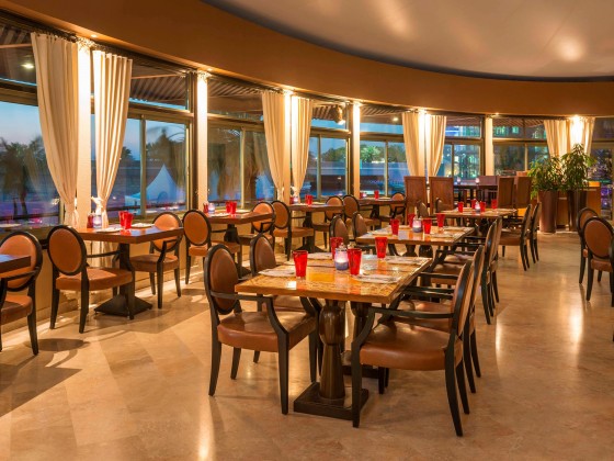 abu dhabi sheraton hotel and resort restaurant a