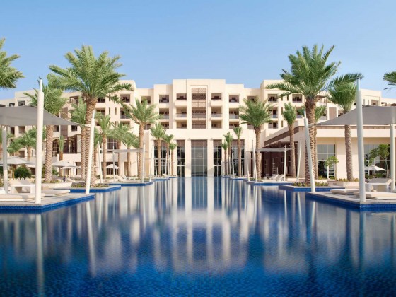 abu dhabi park hyatt saadiyat outside