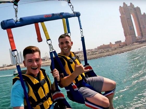 abu dhabi things to do parasail (7)