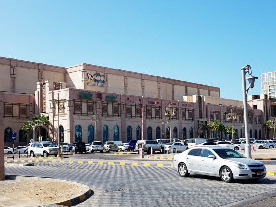 abu dhabi shopping malls khalidiyah mall