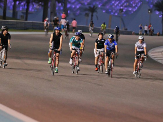 abu dhabi yas marina circuit cycle night