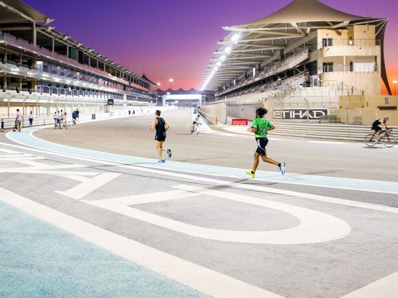 abu dhabi yas marina circuit marathon