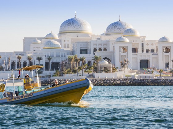 abu dhabi boat tour maya island presidential palace