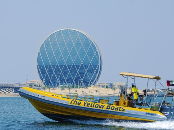 abu dhabi boat tour yas island al dar